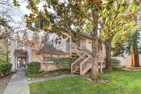 3901 Park Circle Ln #B, Carmichael, CA 95608 photo 2