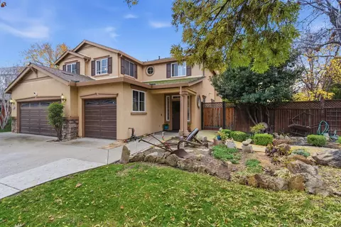 Exterior - 2490 Garrett Ct, Tracy, CA 95377 photo 3 of 13