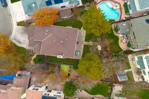 View/Area - 2490 Garrett Ct, Tracy, CA 95377 photo 7 of 12