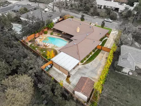 View/Area - 5015 Sudbury Way, Carmichael, CA 95608 photo 8 of 10