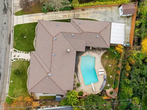 View/Area - 5015 Sudbury Way, Carmichael, CA 95608 photo 2 of 10