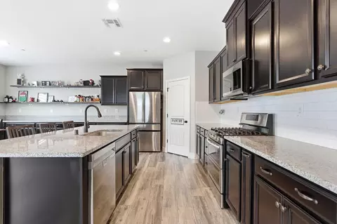 1655 Dedini Ln, Ripon, CA 95366 photo 6