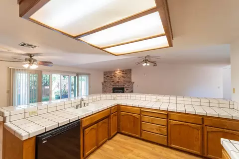Kitchen - 1635 Crom St, Manteca, CA 95337 photo 2 of 3