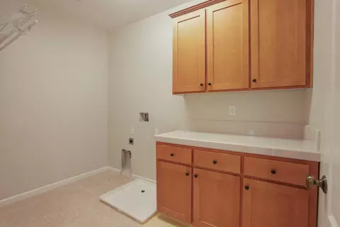 2805 Amir Dr, Modesto, CA 95355 photo 46