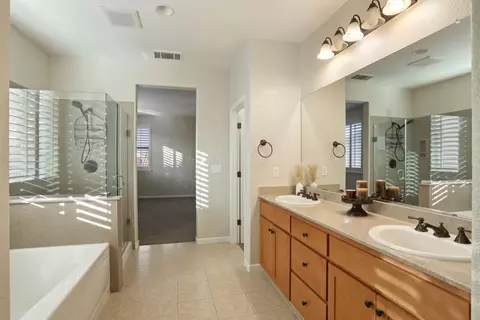 2805 Amir Dr, Modesto, CA 95355 photo 32