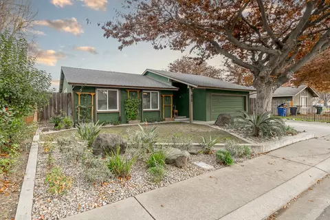 1704 Woolston Way, Modesto, CA 95355 photo 1