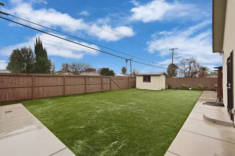 Exterior - 1507 Holly Dr, Lodi, CA 95242 photo 7 of 7