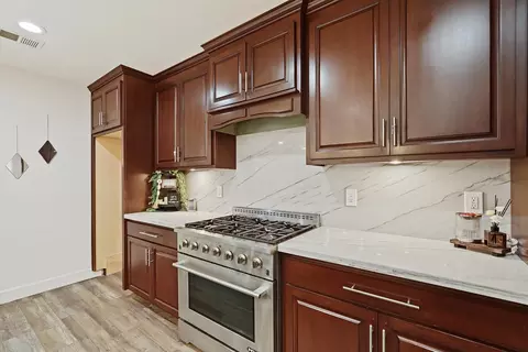 Kitchen - 1507 Holly Dr, Lodi, CA 95242 photo 3 of 5