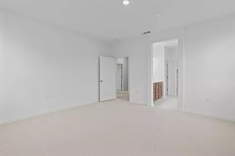 Bedroom - 475 Brachetto Ln, Manteca, CA 95337 photo 3 of 9