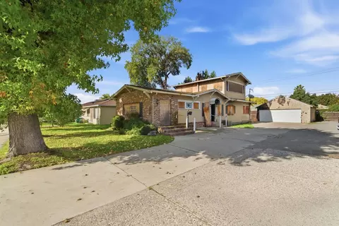 713 W Kettleman Ln, Lodi, CA 95240 photo 1