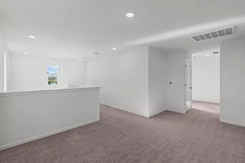 Entry Way - 820 Summerhouse Dr, Patterson, CA 95363 photo 1 of 2