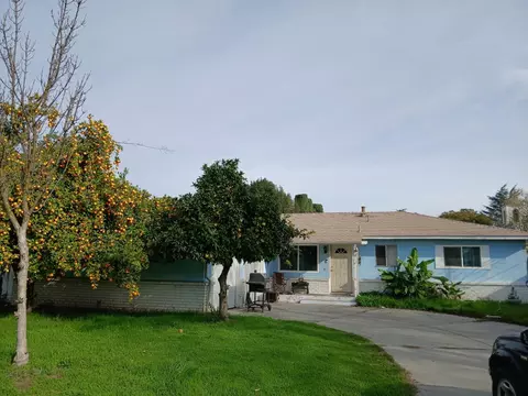 2014 Codding Dr, Modesto, CA 95350 photo 2