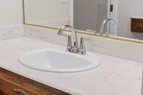 Bath - 6439 Rolling Way, Carmichael, CA 95608 photo 6 of 7