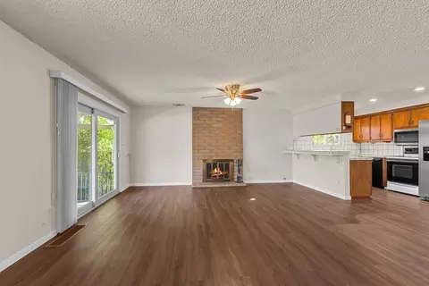 Living - 6439 Rolling Way, Carmichael, CA 95608 photo 3 of 4