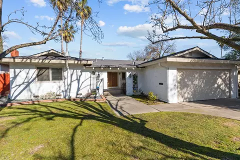 Exterior - 6439 Rolling Way, Carmichael, CA 95608 photo 8 of 10