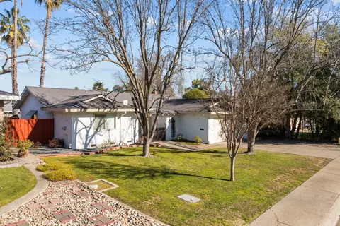 Exterior - 6439 Rolling Way, Carmichael, CA 95608 photo 10 of 10
