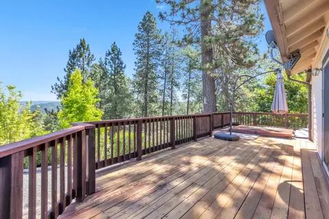 Exterior - 19665 Eagle Ridge Rd, Foresthill, CA 95631 photo 2 of 5