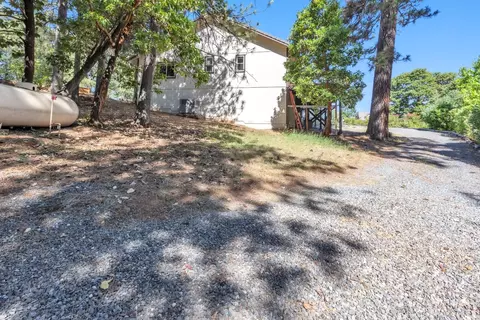Exterior - 19665 Eagle Ridge Rd, Foresthill, CA 95631 photo 2 of 4