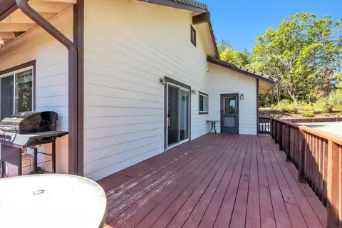 Exterior - 19665 Eagle Ridge Rd, Foresthill, CA 95631 photo 4 of 5