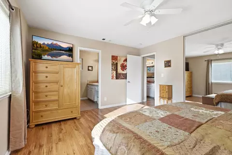 Bedroom - 1520 Mable Ave, Modesto, CA 95355 photo 3 of 4