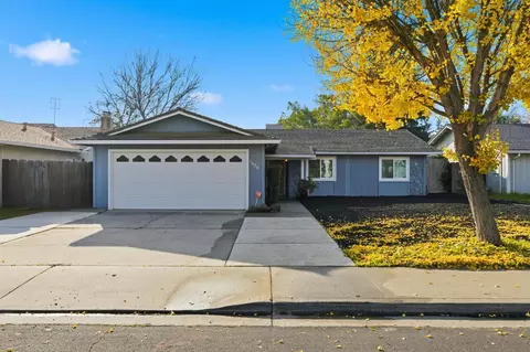 Exterior - 1520 Mable Ave, Modesto, CA 95355 photo 2 of 8