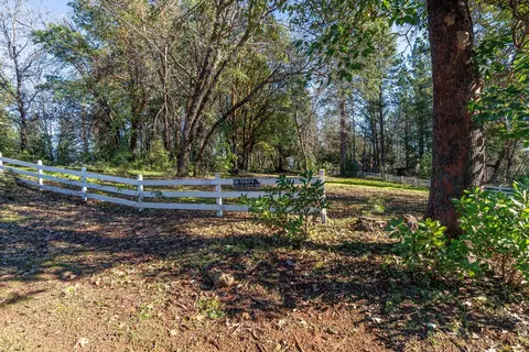 19654 Eagle Ridge Rd, Foresthill, CA 95631 photo 4
