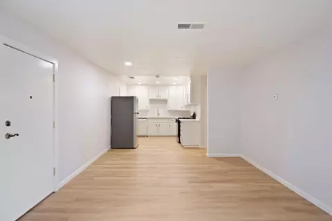 Living - 2728 Park Pl, Modesto, CA 95350 photo 1 of 2