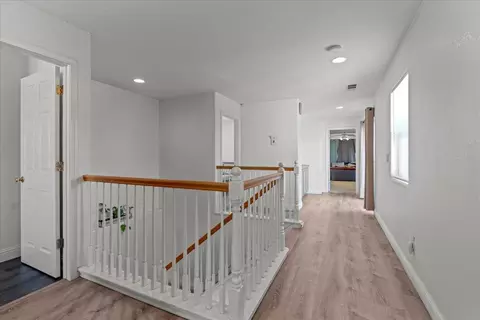 Entry Way - 1314 Sutter Creek Ct, Patterson, CA 95363 photo 9 of 10