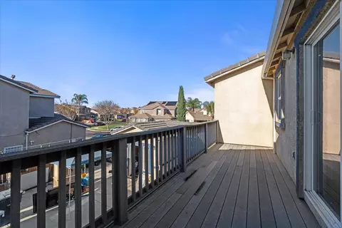 Exterior - 1314 Sutter Creek Ct, Patterson, CA 95363 photo 3 of 5