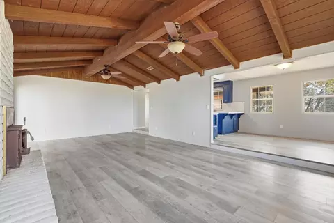 Living - 13400 Hibbard Rd, Lodi, CA 95240 photo 2 of 3