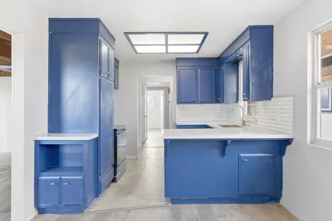 Kitchen - 13400 Hibbard Rd, Lodi, CA 95240 photo 1 of 3