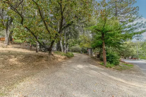 Exterior - 18371 S Sugar Pine Dr, Pine Grove, CA 95665 photo 18 of 41