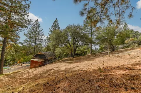 Exterior - 18371 S Sugar Pine Dr, Pine Grove, CA 95665 photo 28 of 41