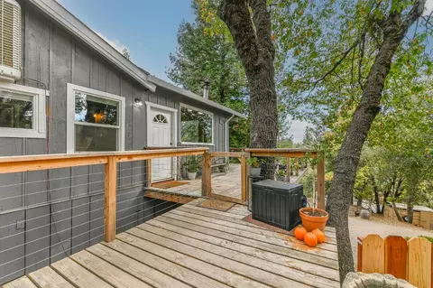 Exterior - 18371 S Sugar Pine Dr, Pine Grove, CA 95665 photo 6 of 41