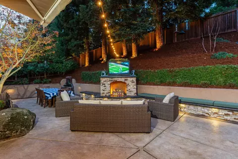 Exterior - 6008 Equestrian Ter, Rocklin, CA 95677 photo 11 of 28
