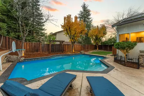 Exterior - 6008 Equestrian Ter, Rocklin, CA 95677 photo 22 of 28