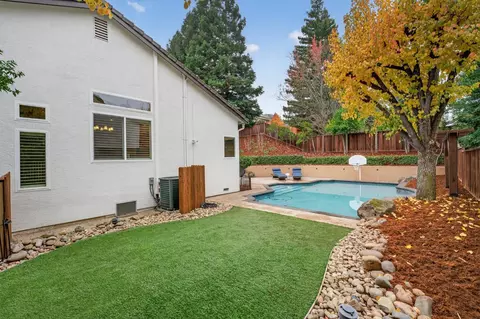 Exterior - 6008 Equestrian Ter, Rocklin, CA 95677 photo 27 of 28