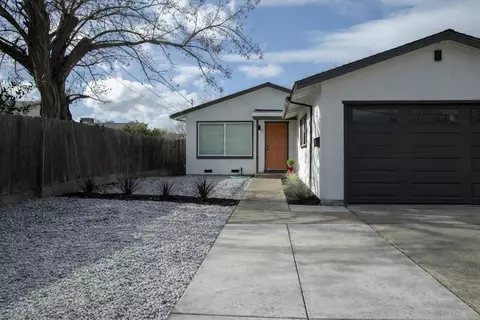 Exterior - 2935 Holly Dr, Tracy, CA 95376 photo 2 of 7