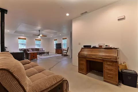 Entry Way - 20235 E Clinton Rd, Jackson, CA 95642 photo 1 of 9