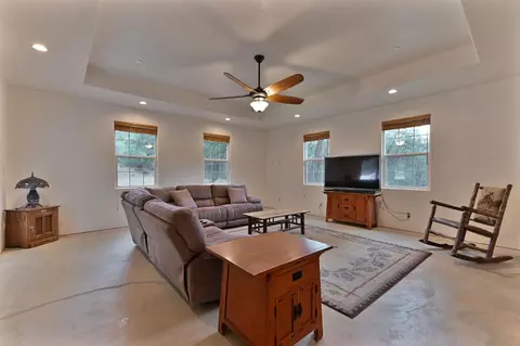 Living - 20235 E Clinton Rd, Jackson, CA 95642 photo 3 of 3