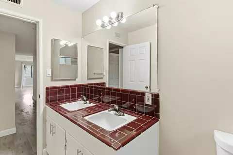Bath - 7018 Middlecoff Way, Sacramento, CA 95822 photo 6 of 6