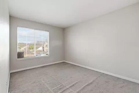 Bedroom - 3904 Creedmoor Ave, Modesto, CA 95357 photo 5 of 6