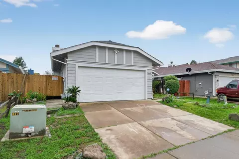 5530 Coral Creek Way, Elk Grove, CA 95758