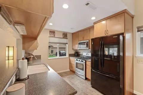 615 Brandywine Dr, Lodi, CA 95240 photo 3