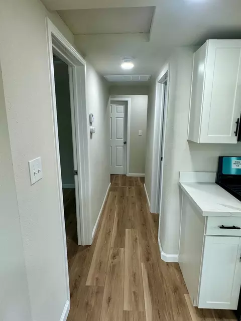 Entry Way - 521 Imperial Ave, Modesto, CA 95358 photo 1 of 1