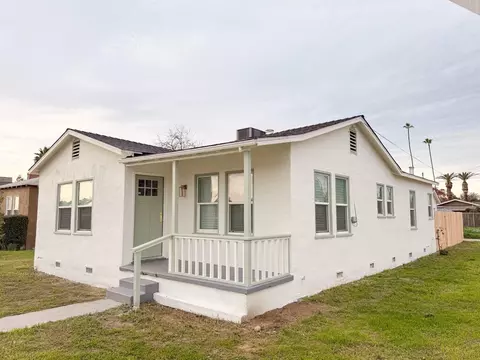 Exterior - 900 Trinity Ave, Chowchilla, CA 93610 photo 2 of 5