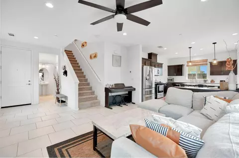 888 Descanso Ave, Clovis, CA 93619 photo 4