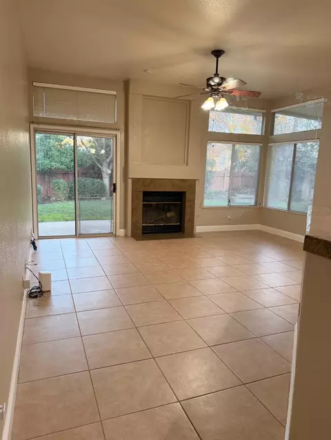 4115 Copper Hill Ct, Antelope, CA 95843 photo 8