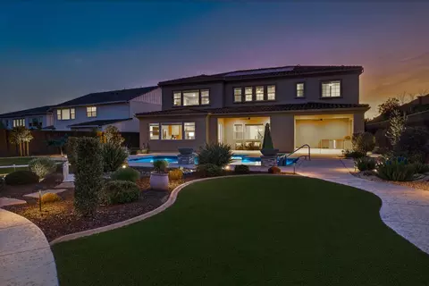 Exterior - 812 Fallen Log Ct, Rocklin, CA 95765 photo 24 of 27