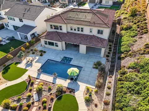 View/Area - 812 Fallen Log Ct, Rocklin, CA 95765 photo 1 of 7